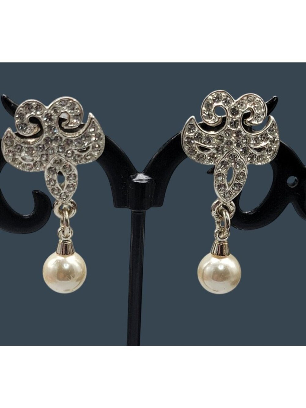 Vintage Napier Fleur-de-lis Rhinestone Pave Post Earrings Dangling Faux Pearl